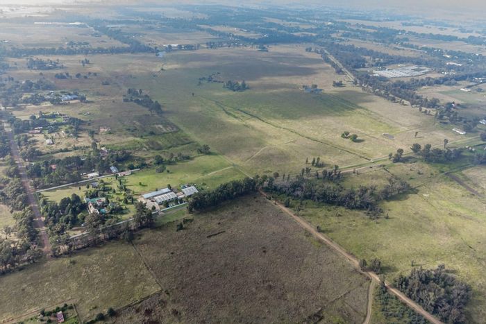 Walker Fruit Farms: For Sale - Expansive farm with dual homes, factories, and game reserve.