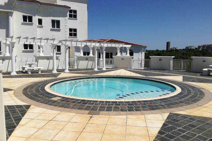 La Lucia Ridge Apartment For Sale: 4 bedrooms, sea views, pool, 24hr security.