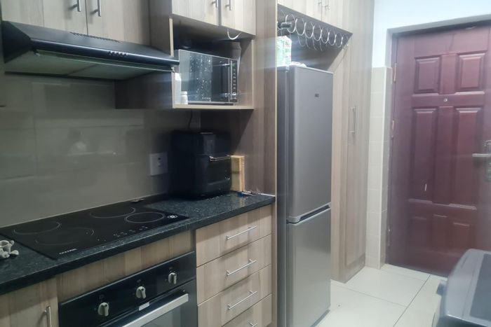 2-bedroom apartment in Fairleads with private garden, braai area, and ample parking. For Sale.