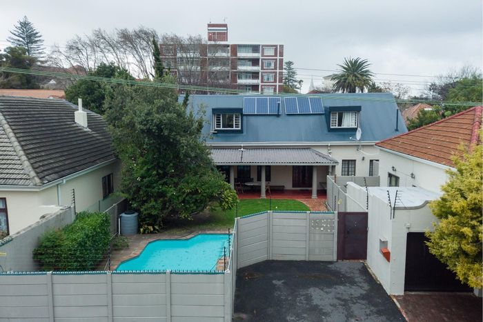 6-bedroom house in Rondebosch Village for sale, ideal for student accommodation.