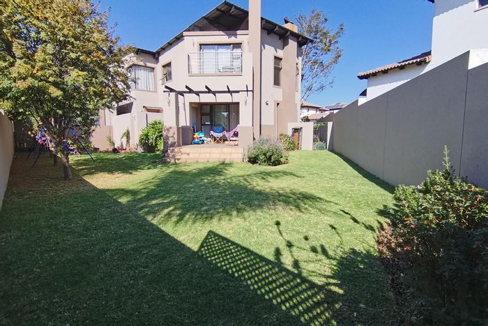 For Sale: House in Greenstone Hill with solar power, patio, and secure estate access.