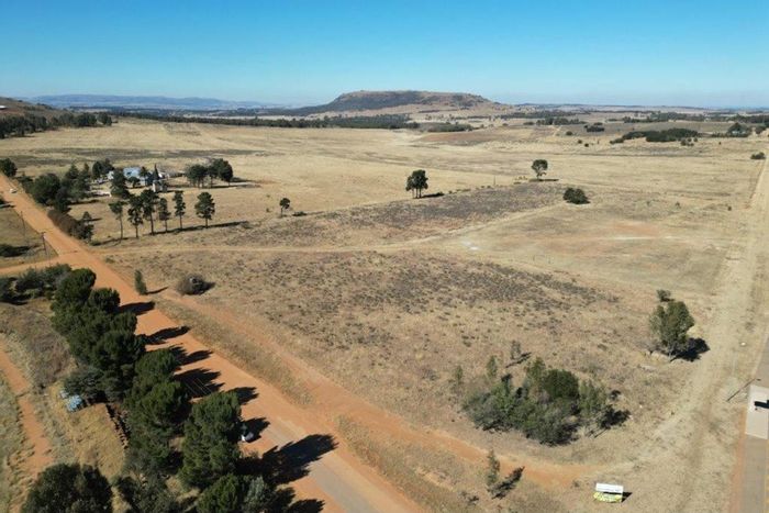 For Sale: 8.56ha Vacant Residential Land in Hartzenbergfontein, ideal for development.