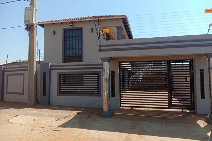 For Sale: Tshepisong Apartment Block with 8 Bachelor Flats, Ideal Investment Opportunity.