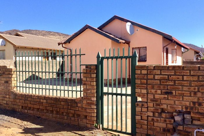 3-Bedroom House for Sale in Tlhabane West, near Tlhabane Square and Shell Garage.