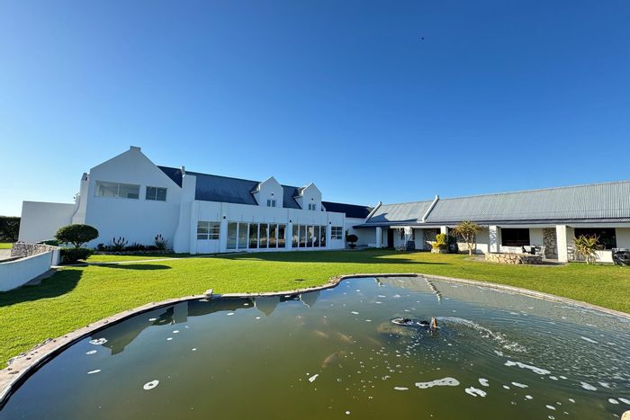 For Sale: Long Acres Country Estate House with pool, bar, cinema, and flatlet.