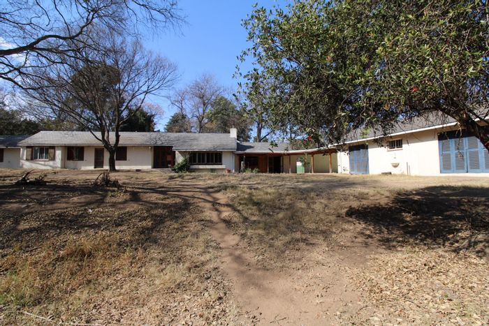 Vacant Land Residential in Bryanston For Sale: 3744 m2 with rezoning potential.