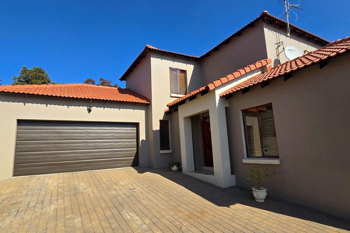 For Sale: House in Greenstone Hill with garden, double garage, and estate amenities.