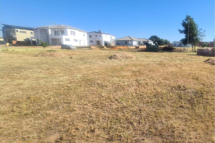 Vacant Land Residential For Sale in Rayton Central with ample space and serene views.