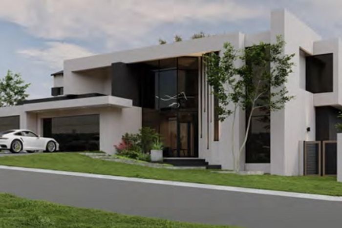 For Sale: House in Midstream Heights with 4 beds, pool, study, and 5 living areas.