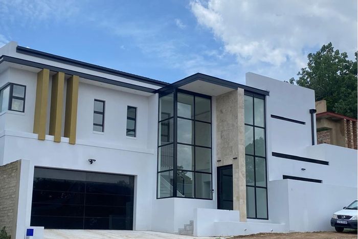 For Sale: Spacious 4-bedroom house in Bryanston with premium amenities and backup power.