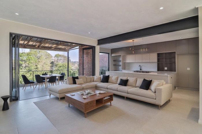 Townhouse For Sale in Hilton Central: 3 beds, rooftop garden, eco-friendly estate amenities.