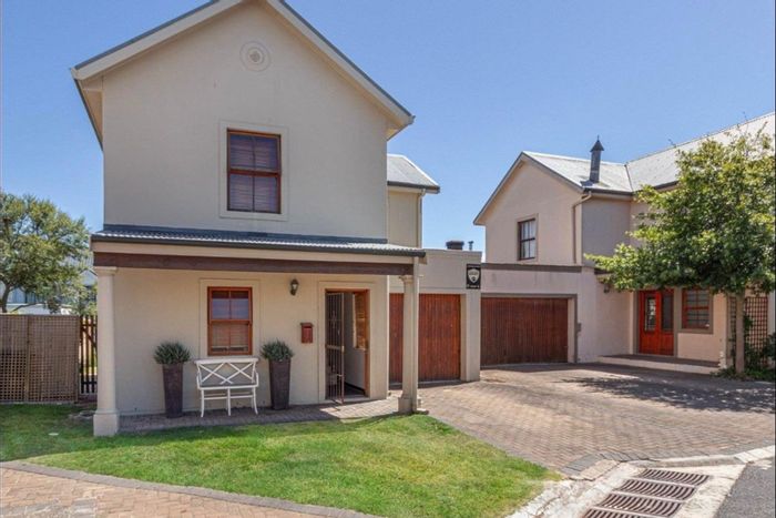 3 Bedroom Townhouse To Rent in Graanendal with security, braai room, and low maintenance yard.