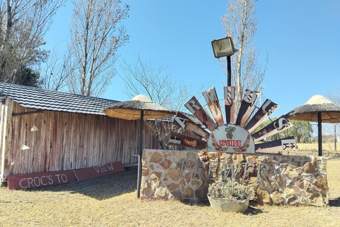 For Sale: Retail property in Deneysville Central with croc facilities and restaurant.