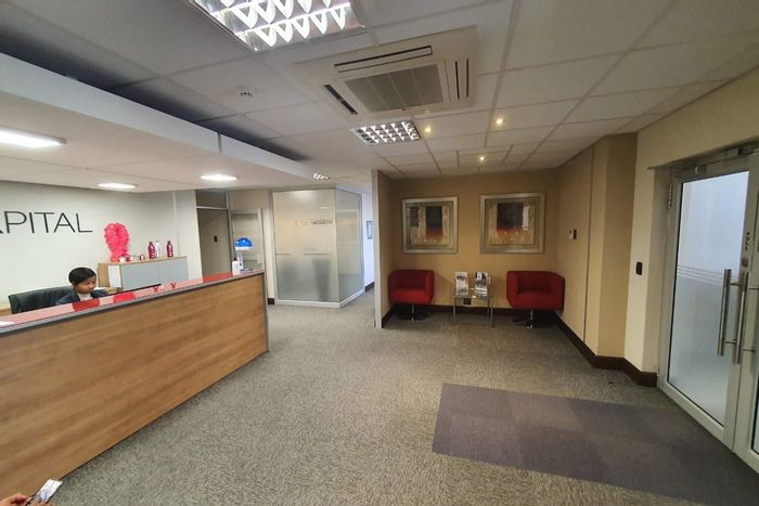 For Sale: Office in Newton Park with national tenant, adaptable layout, and amenities.