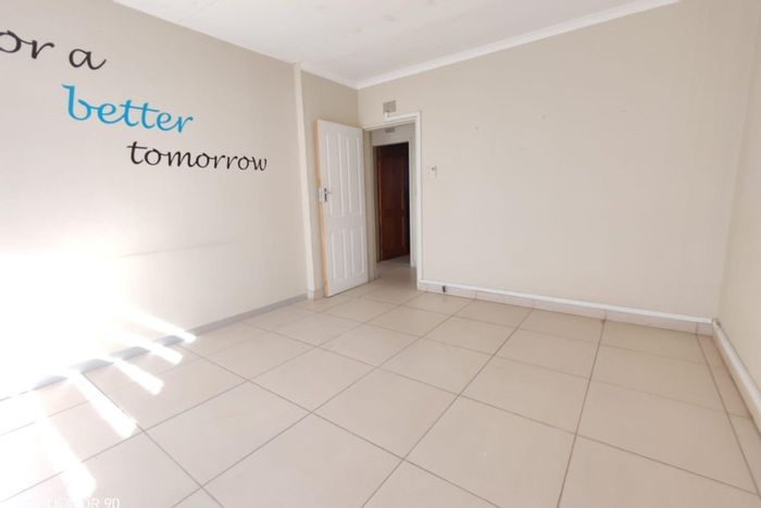 Nelspruit Central Apartment For Sale: 2 bedrooms, business zoning, secure parking available.