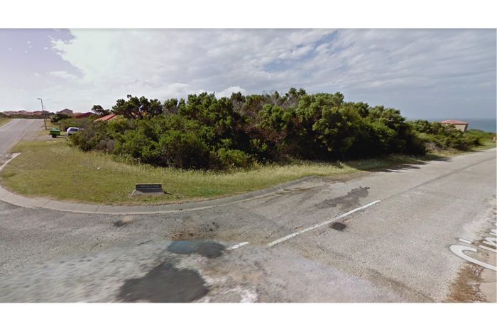 Vacant Land Residential For Sale in St Francis On Sea - 800 sqm near beach.