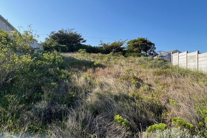 Vacant Land Residential For Sale in Paradise Beach - Beach access and mountain views.