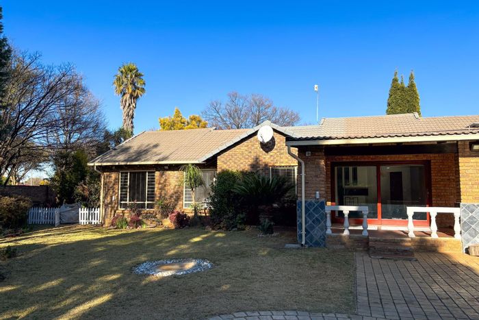 For Sale: House in Atlasville with pool, braai area, and spacious garden.