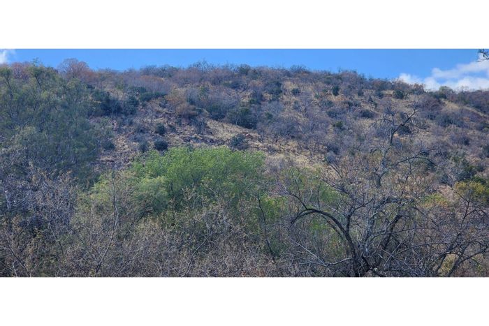 For Sale: Vacant Residential Land in Intaba-Indle Wilderness Estate with Mountain Views.