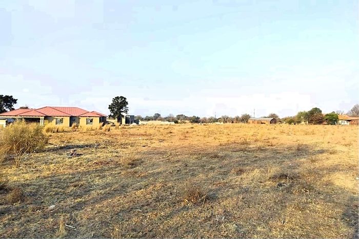 Vacant Land Residential For Sale in Deneysville Central – Near Vaal Dam!