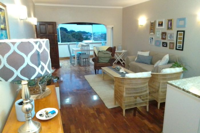 Spacious 3-bedroom apartment in Morningside with enclosed balcony and secure parking. For Sale.