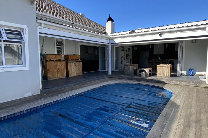 Spacious Kenilworth house for sale with pool, braai area, and inverter system.