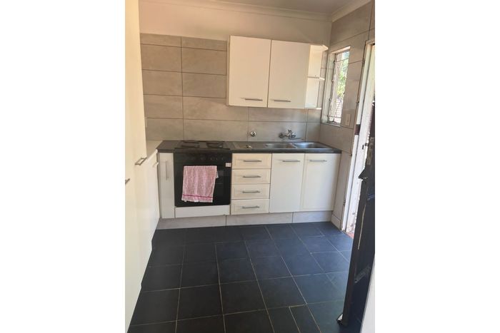 2 Bedroom Cottage To Rent in Noordwyk with parking, prepaid utilities, and security cameras.