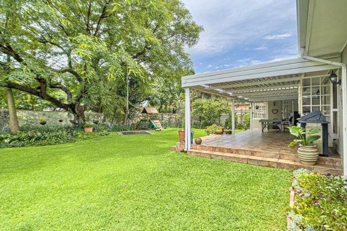 Robindale House For Sale: 4 beds, pool, garden, solar panels, and ample parking.