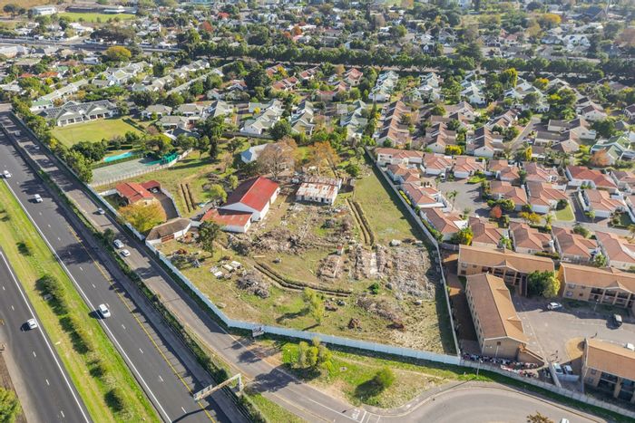 Vacant Land Residential For Sale in Paarl South: Approved for 53-unit security complex.