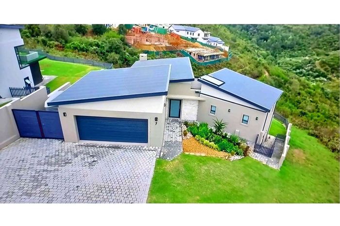 For Sale: House in Welgelegen with 4 bedrooms, jacuzzi, and eco-friendly features.