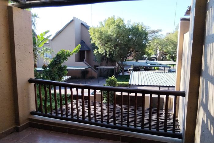 For Sale: Apartment in Sunninghill with pool, garden, and secure parking.