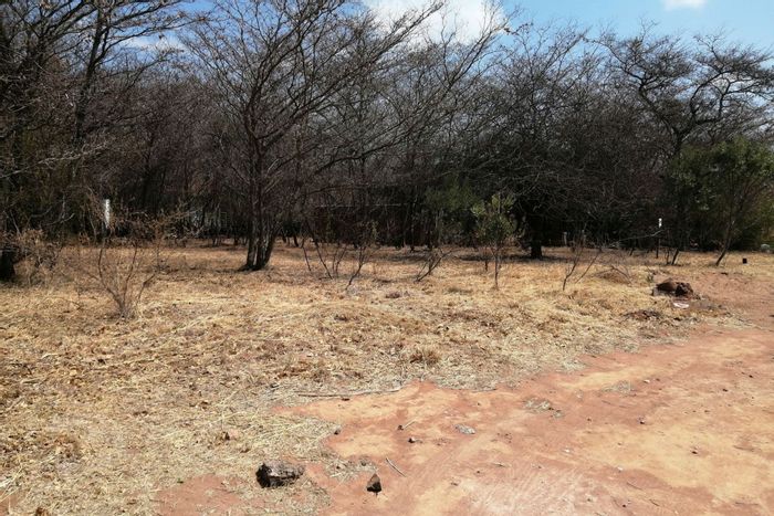 Vacant Land Residential For Sale in Negester Klein-Kariba with exceptional amenities and security.