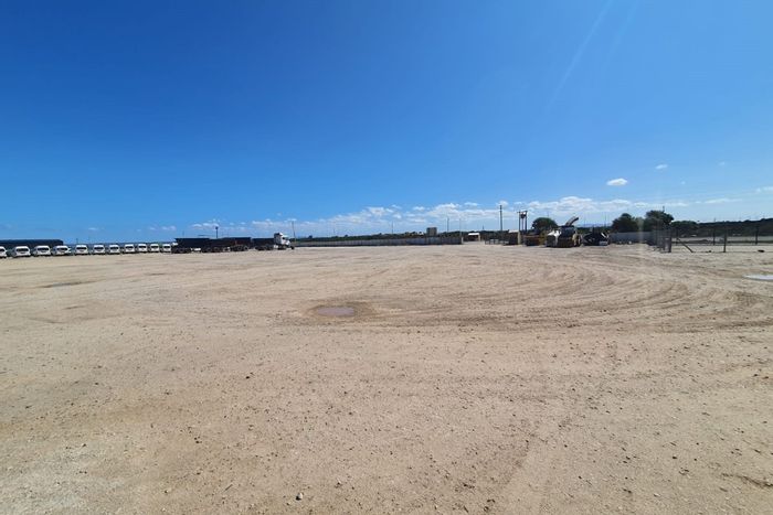 Vacant Land Residential in Markman Industrial To Rent: Truckstop with diesel depot amenities.