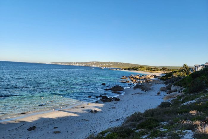 Beachfront vacant land in Shelley Point for sale, 532sqm with ocean views.