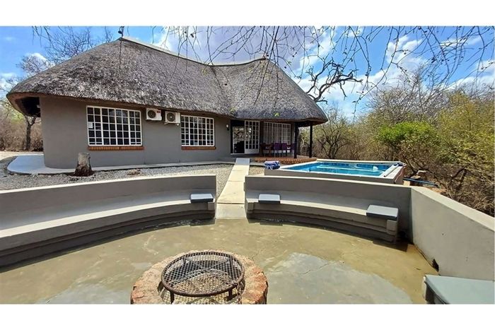 Marloth Park Central House For Sale: Pool, lapa, borehole, and adjacent stands available.