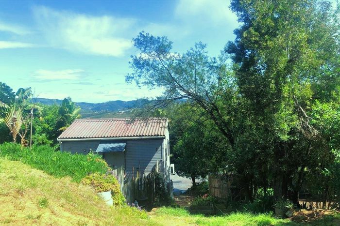 Knysna Heights House For Sale: Includes studio apartment, double-storey construction, and potential expansion.
