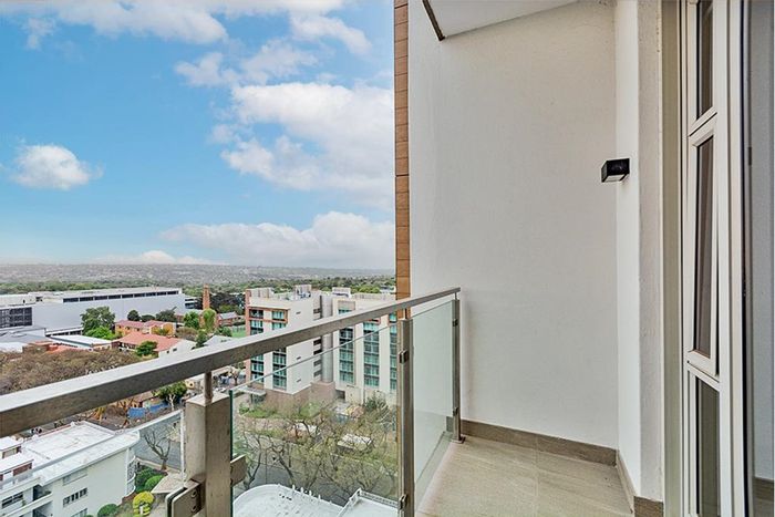 Rosebank Apartment To Rent: 2-bed, balcony, concierge, secure parking, pet-friendly.