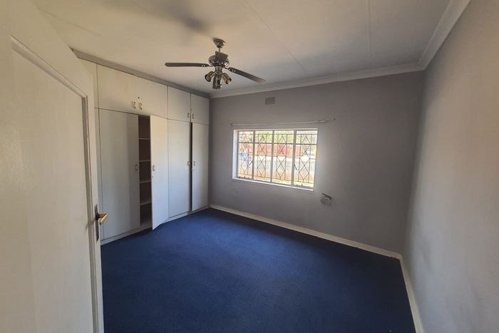 3-Bedroom House To Rent in Brenthurst with Flatlet, Wendy House, and Yard.