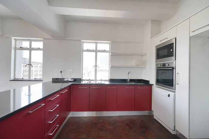 2-Bedroom Apartment for Sale in Johannesburg Central with City Views and En-Suites.