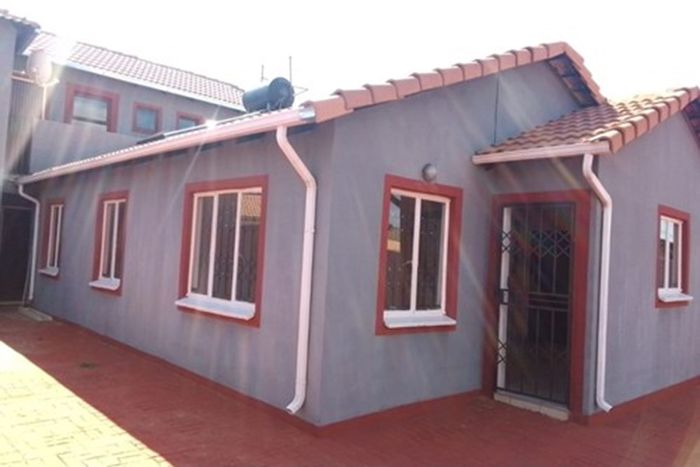 House for Sale in Protea Glen: 3 beds, 2 baths, rental income potential.