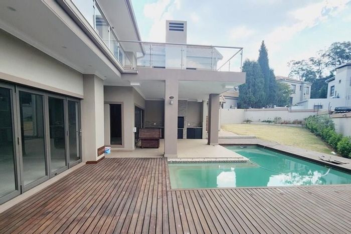 For Sale: House in Waterkloof Ridge with 5 bedrooms, pool, and gourmet kitchen.