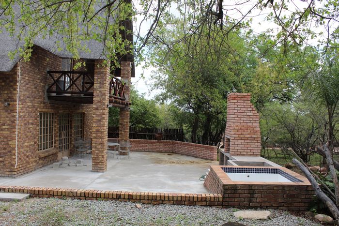 House for Sale in Marloth Park Central: 2 beds, pool, spacious lot, en-suites.