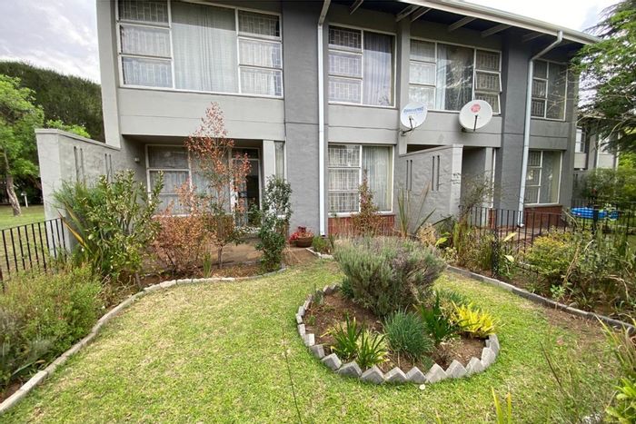 For Sale: Apartment in Sasolburg Central with garden, secure complex, and nearby amenities.