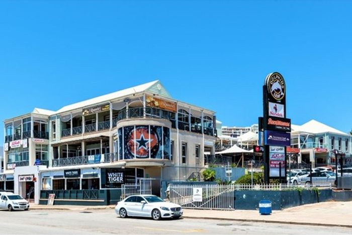 Retail Space To Rent in Humewood: Beach Road visibility, balcony seating, ample parking.