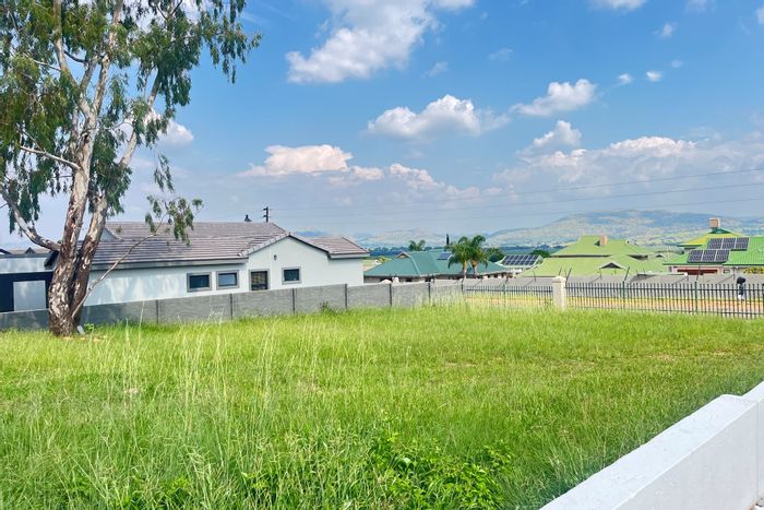 Kosmos Ridge Vacant Land Residential For Sale: Prime location, amenities, and scenic views.