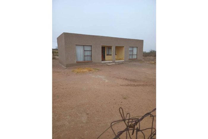 For Sale: 3-room house in Titibe with electricity, ideal for peaceful living.