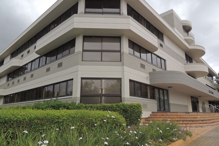 Mowbray Office To Rent: 294 sqm, ground floor, secure parking, tech-ready facilities.