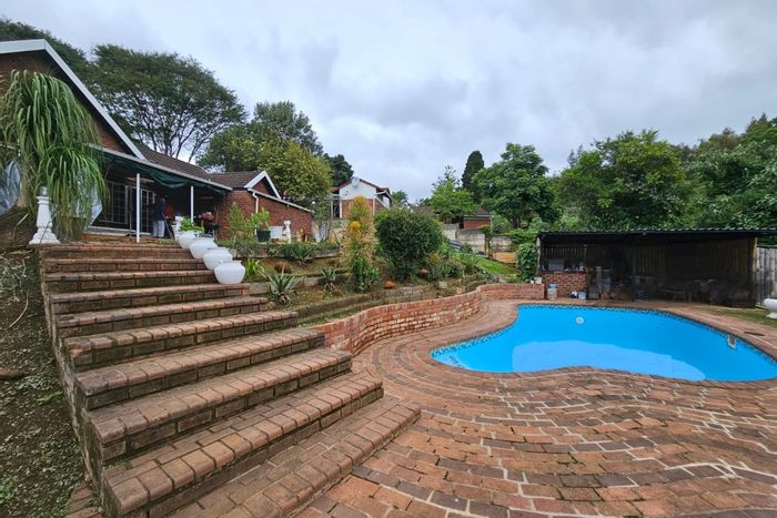 For Sale: Spacious Prestbury house with pool, flatlet, and ample parking.