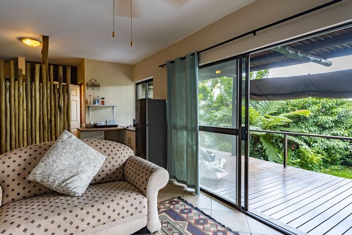 For Sale: Spacious 5-bedroom house in Mtunzini Central with flatlet and ocean views.