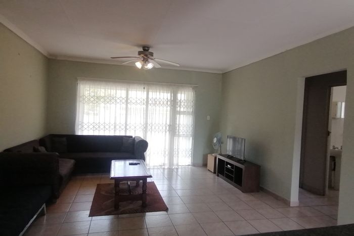 Townhouse For Sale in Manaba Beach: 2 beds, 1 bath, private complex, close to beach.